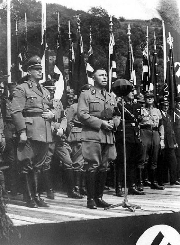 Josef Grohé auf dem Kreisparteitag der NSDAP am 13./14.6.1937 in Gemünd