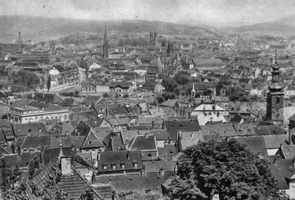 Blick vom Triller auf Alt-Saarbrücken, im Hintergrund St. Johann, vor 1940