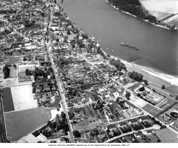 Schrägluftbild der Stadt von Südosten, 1968