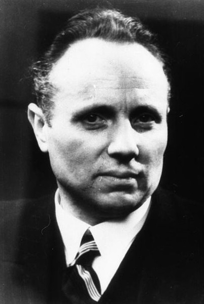 Porträtfoto von Werner Eggerath im Jahr 1950